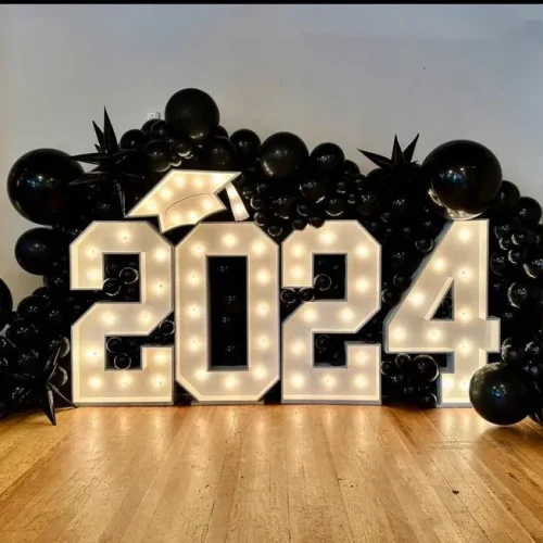 DCD8DCCC-1FC1-4FFB-99F8-8777C0BA3132